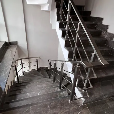 Appartamento Havalimani'na Yakin Havuzlu Ozel Guvenlikli Daire Antalia